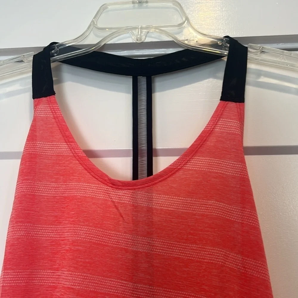 Nike DRI-FIT Pink Asymmetrical Backless Tank Top size medium. NWT!